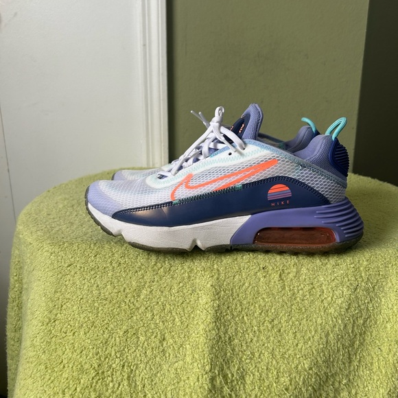 Nike Air Max DA2417-100 Youth Sneakers White and Blue with Orange Accents New - Picture 6 of 12